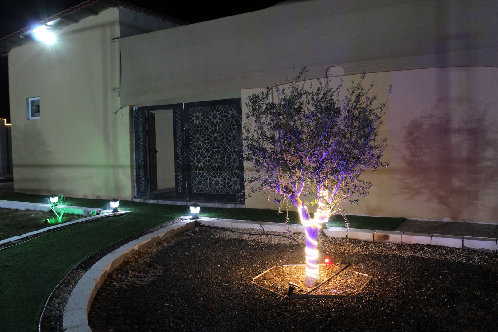 AL-ALYA Resort Outdoor Ambiance