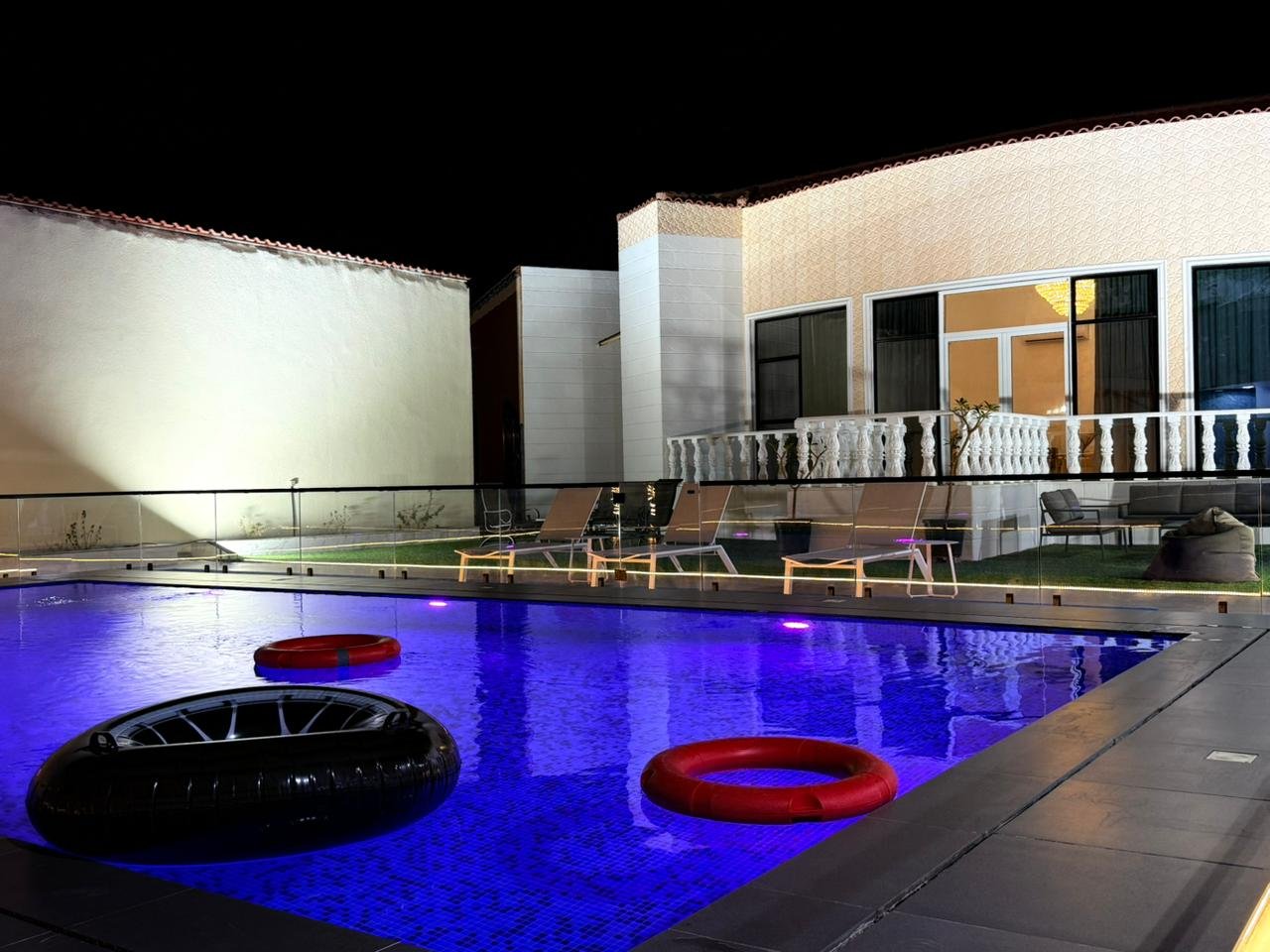 AL-ALYA Resort Pool Area