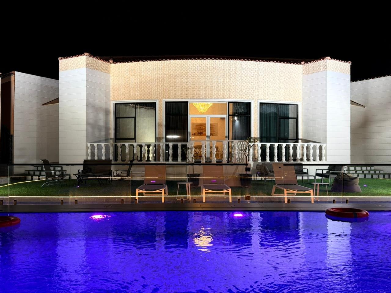AL-ALYA Resort Pool at Night