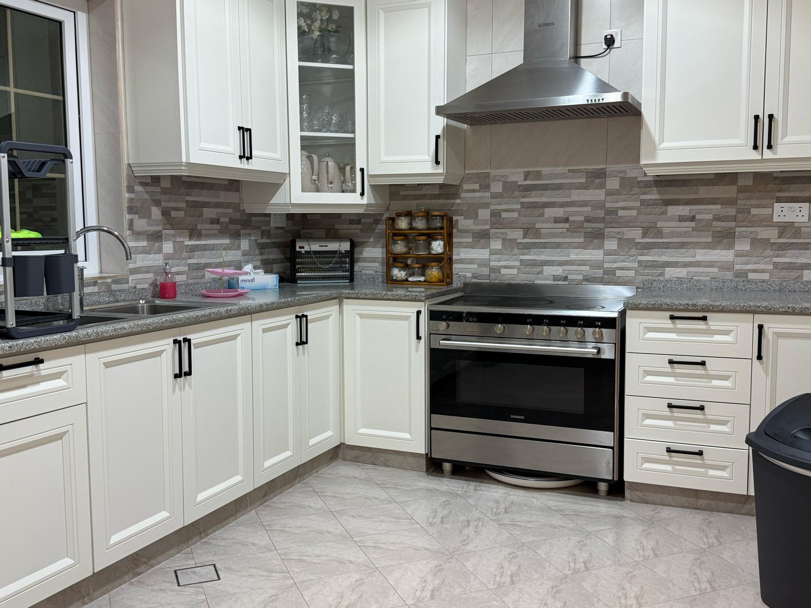 Casamora Retreat Modern Interior Design