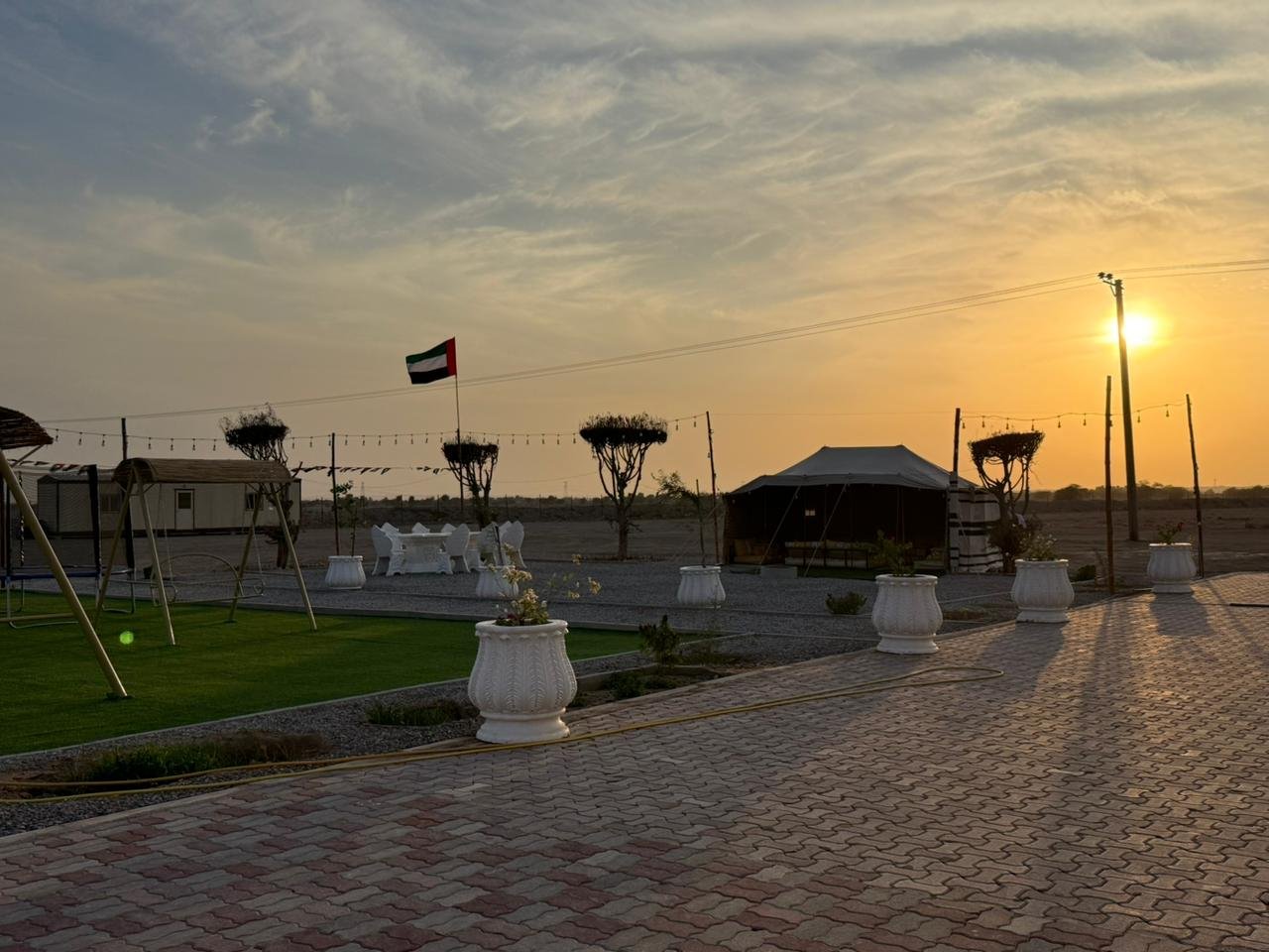 Serenity Farmhouse - Scenic Retreat in RAK