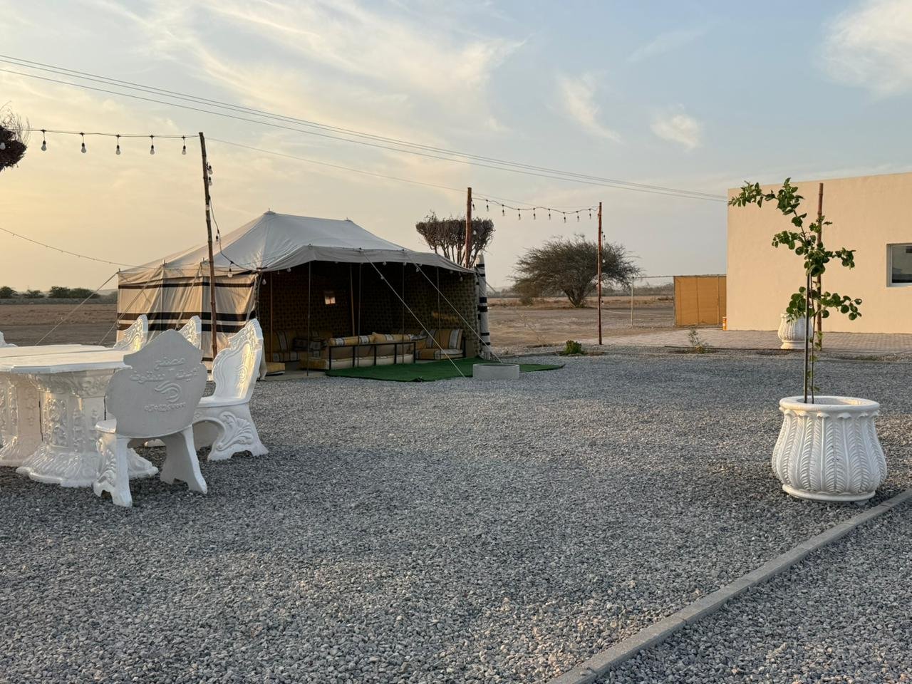 Serenity Farmhouse Natural Setting